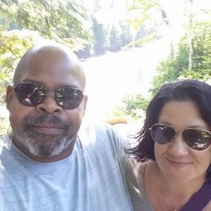 Meet your Posher, Valeria